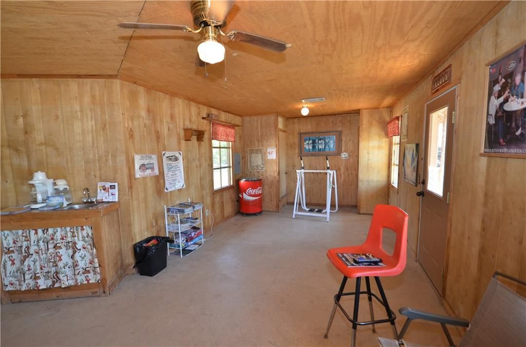 115 W Interstate 20, Gordon, TX 76453